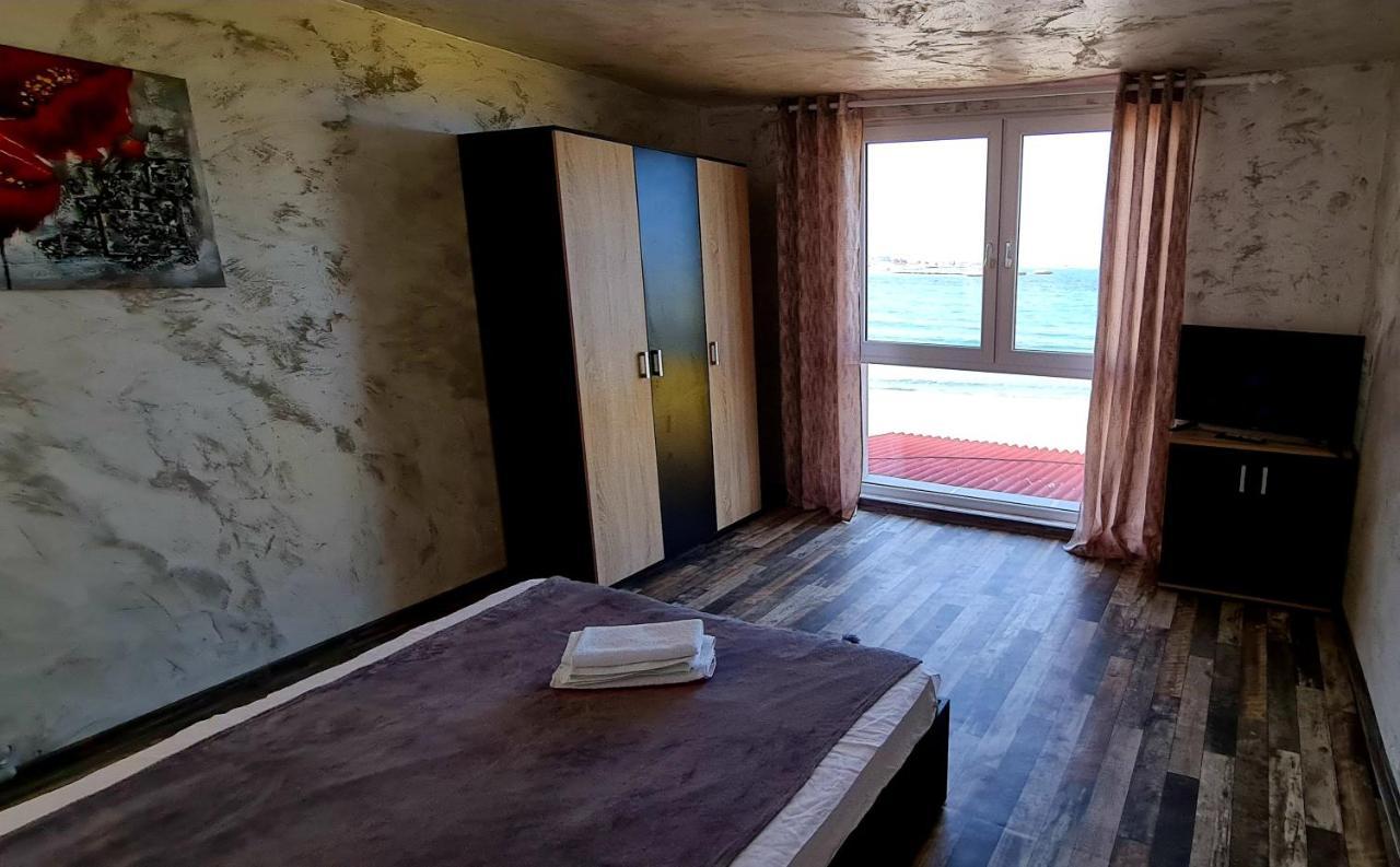 Lazy Lounge Apartments Mangalia Exteriör bild