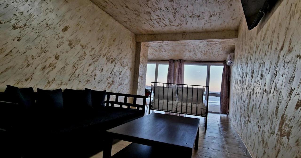 Lazy Lounge Apartments Mangalia Exteriör bild