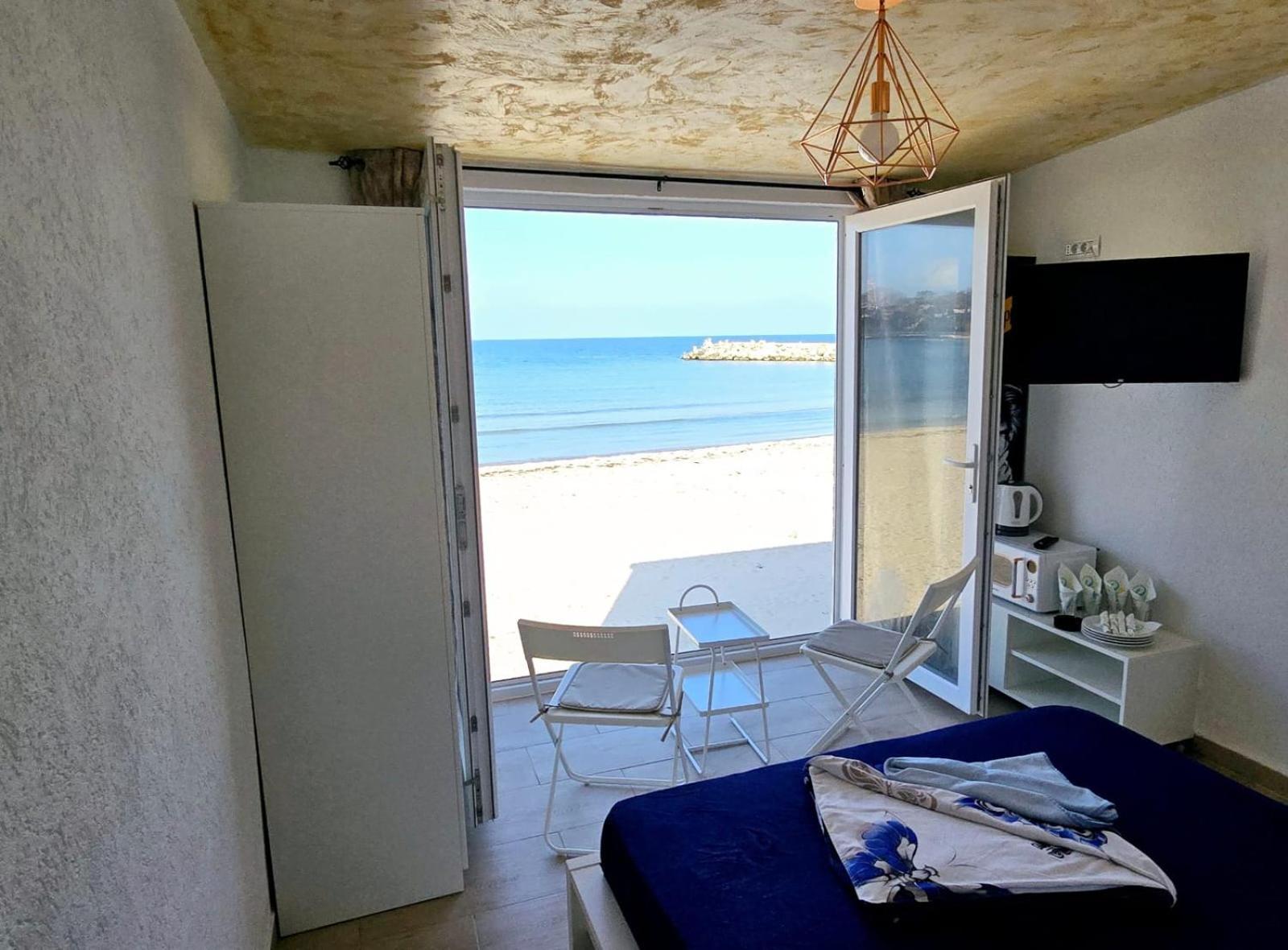 Lazy Lounge Apartments Mangalia Exteriör bild